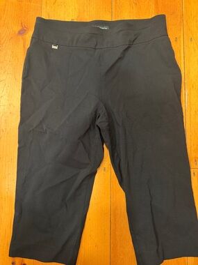 Counterparts Black Stretch pull on Capri Pants size 14